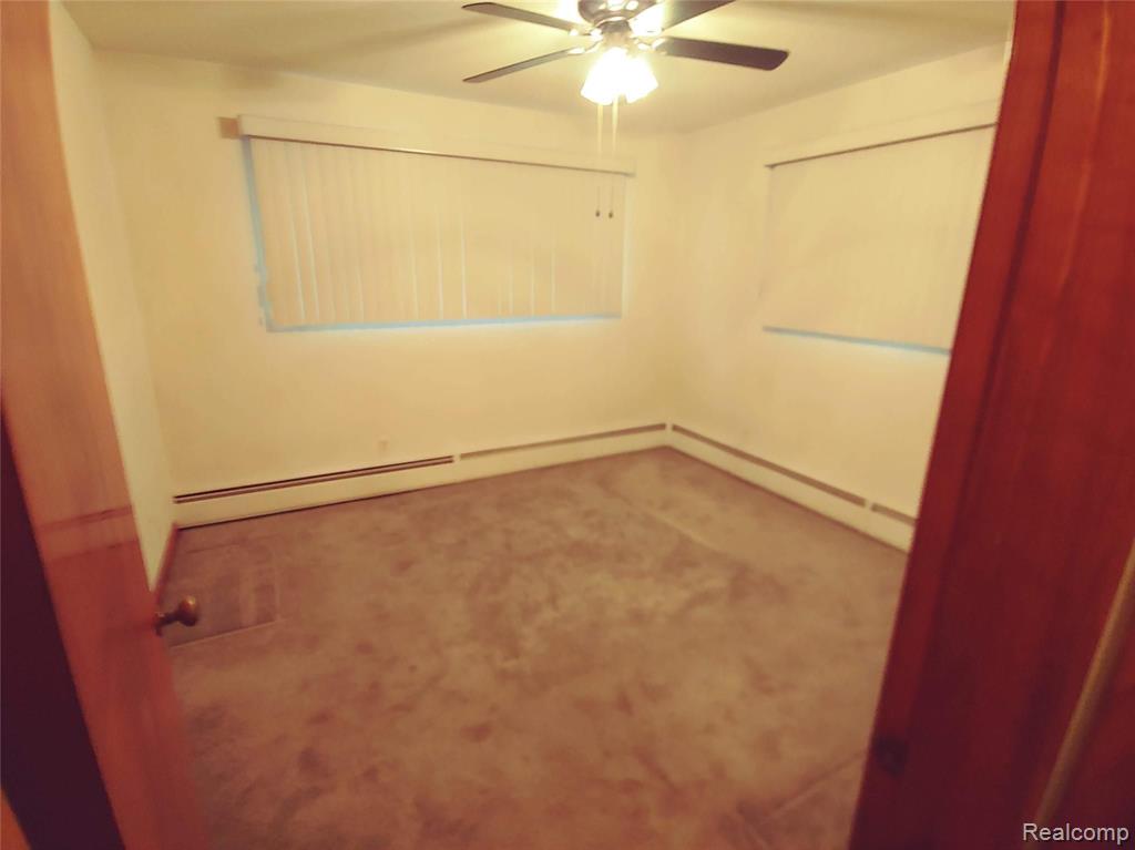 4122 Devon Road Royal Oak, MI 48073 - Photo 19 of 27