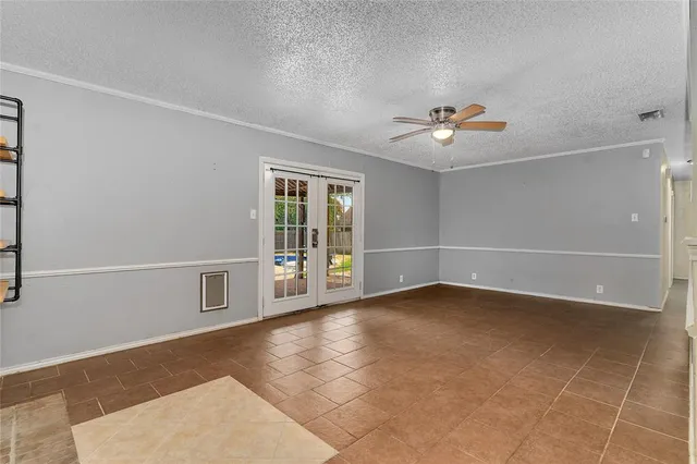 $2,100 | 1602 Spring Branch Drive, Cleburne, TX 76033