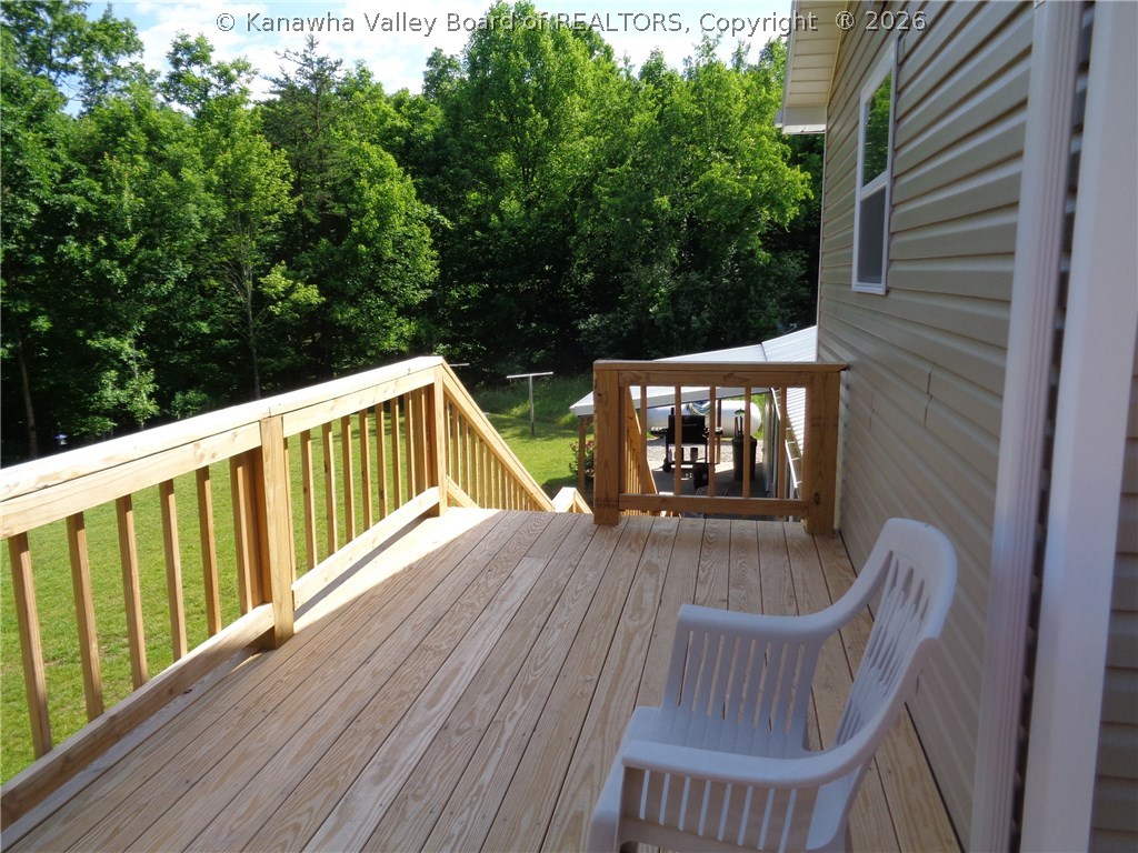 1651 Evergreen Road Fraziers Bottom, WV 25082 - Photo 5 of 30 Gallery Image 5