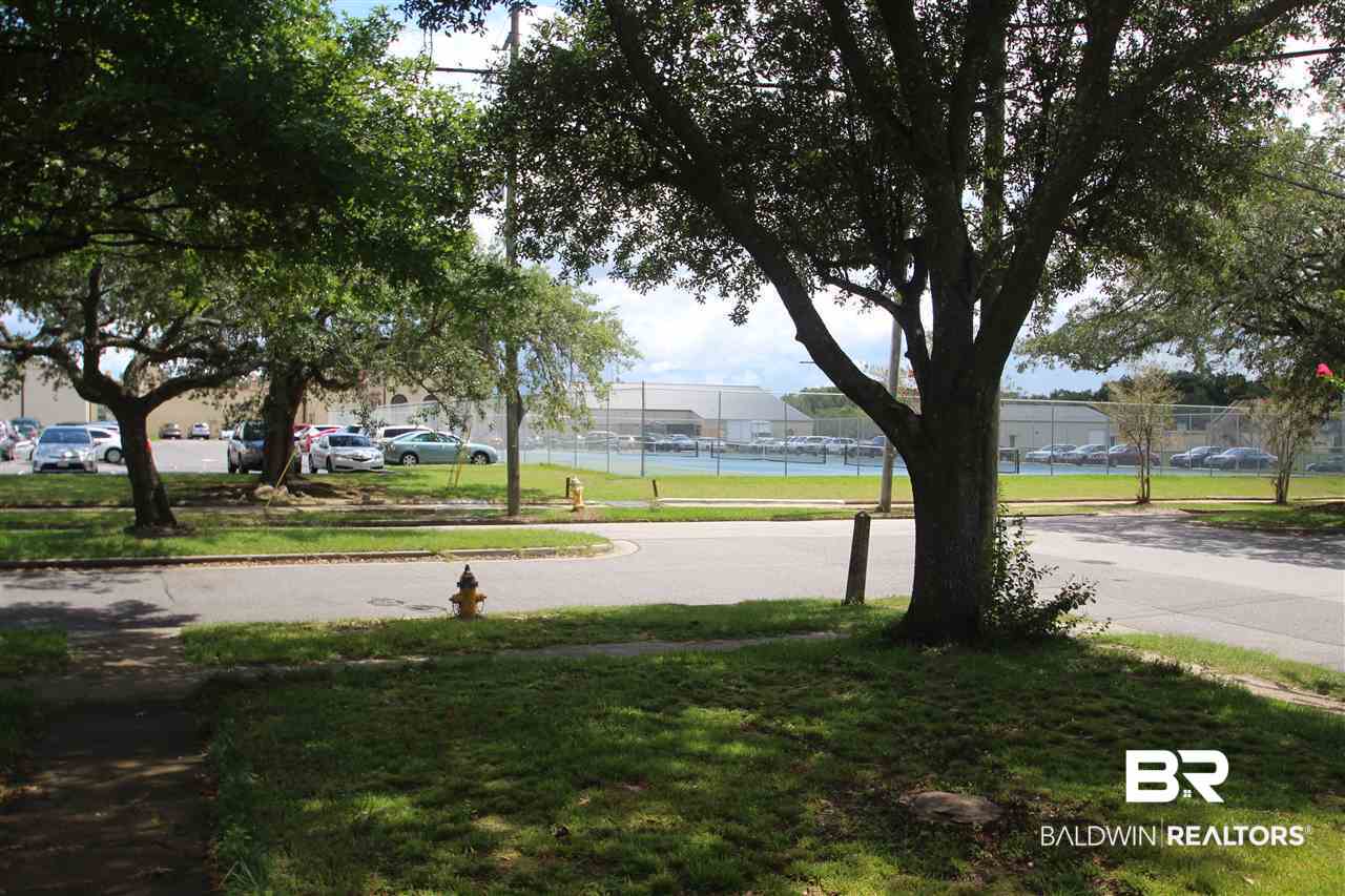 128 South Street Mobile, AL 36606 - Photo 34 of 38
