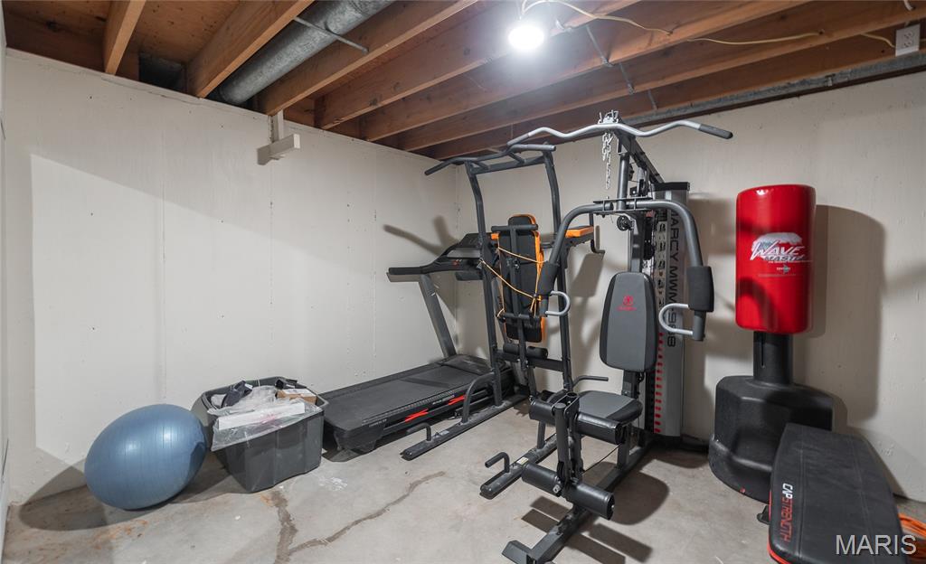 38 Johnson Drive Rolla, MO 65401 - Photo 28 of 33