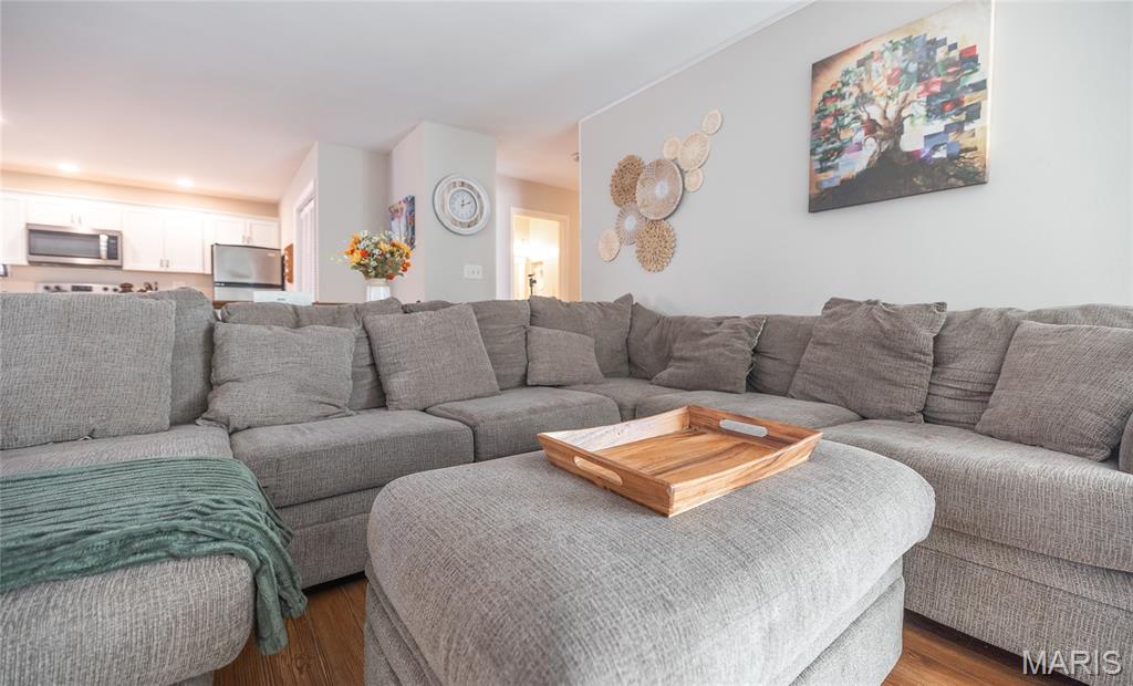 38 Johnson Drive Rolla, MO 65401 - Photo 10 of 33