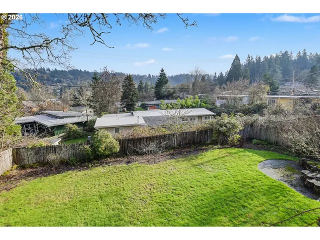 $749,000 | 3855 Ferry Street, Eugene, OR 97405