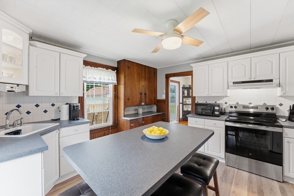 41 Verge Street Springfield, MA 01129 - Photo 11 of 40