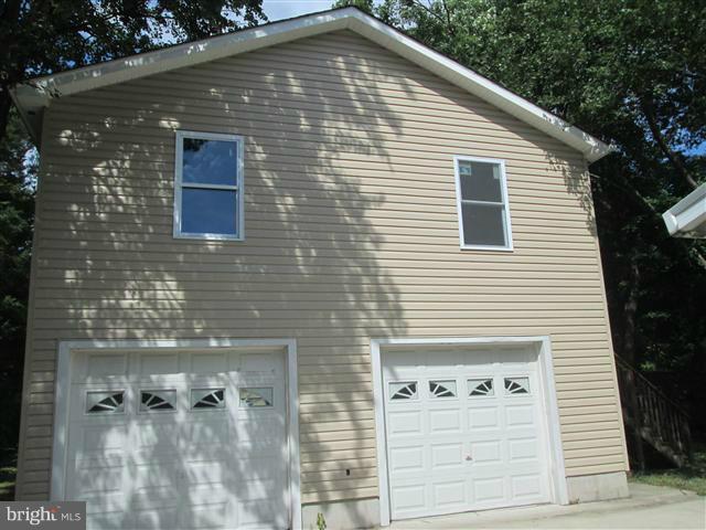 1410 Evergreen Road Severn, MD 21144 - Photo 5 of 19 Exterior (Rear)