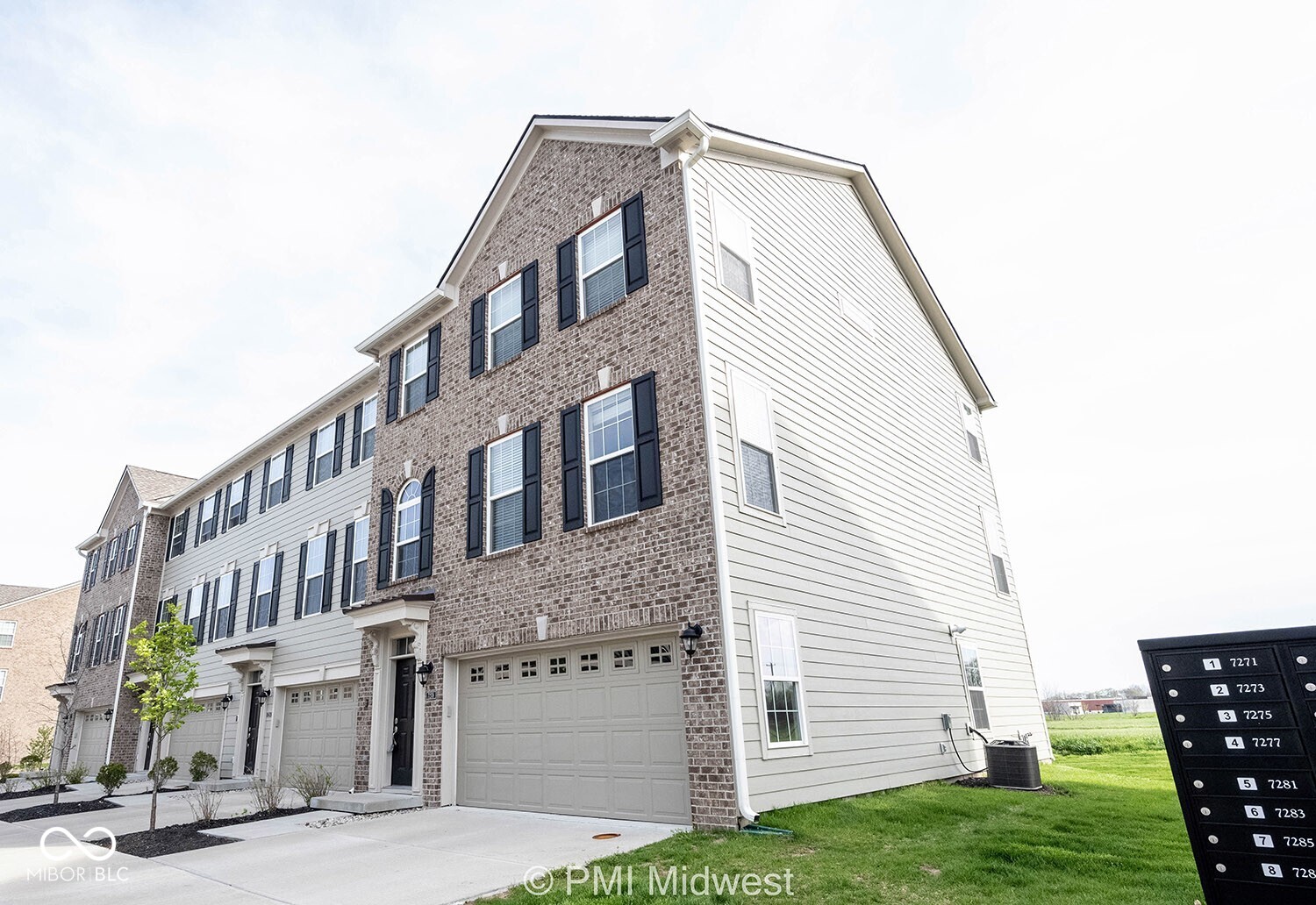 7278 Zanesville Road Carmel, IN 46033 - Photo 2 of 51