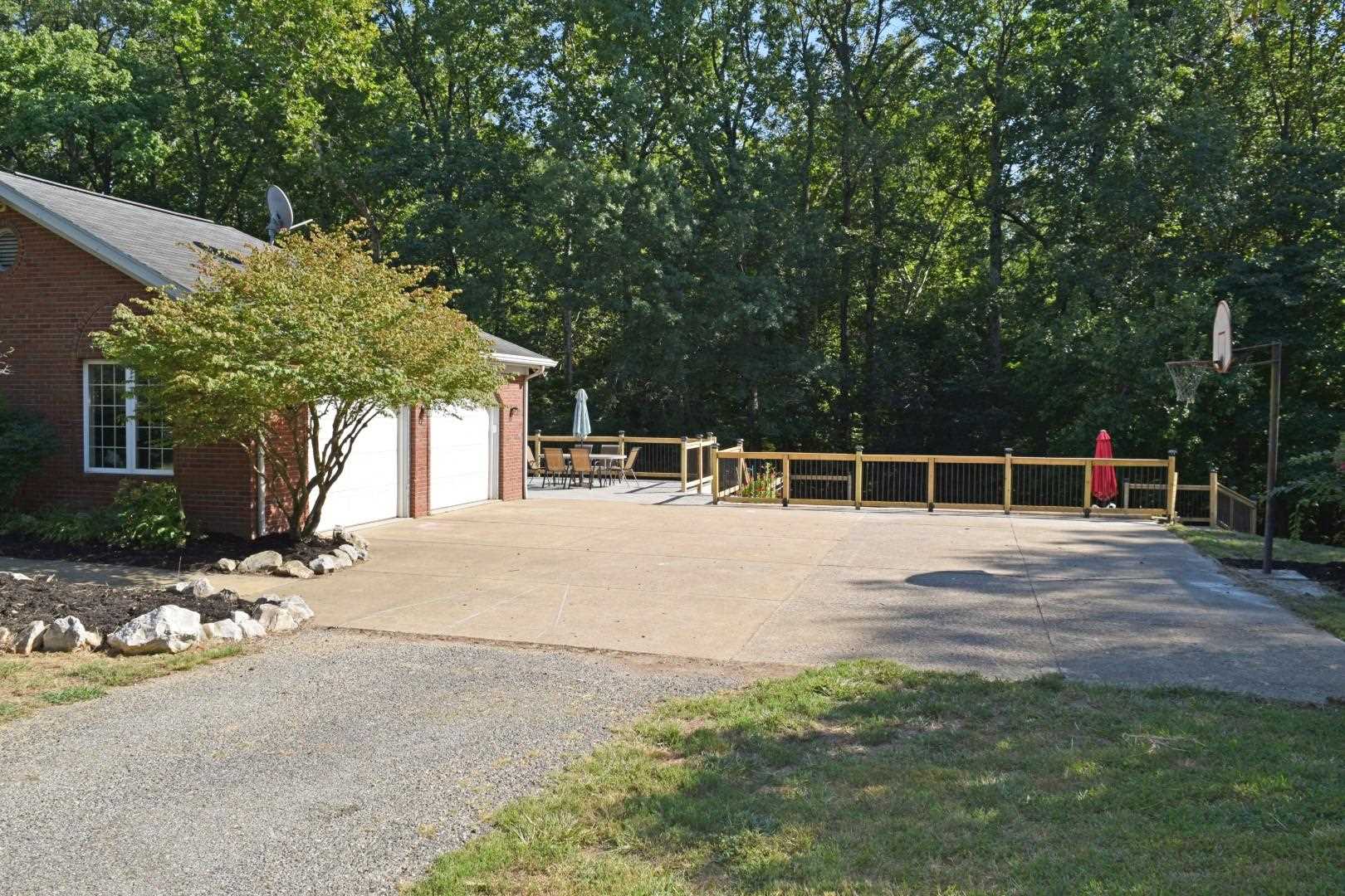 8215 Krystal Lane Mount Vernon, IN 47620 - Photo 35 of 36 Gallery Image 35