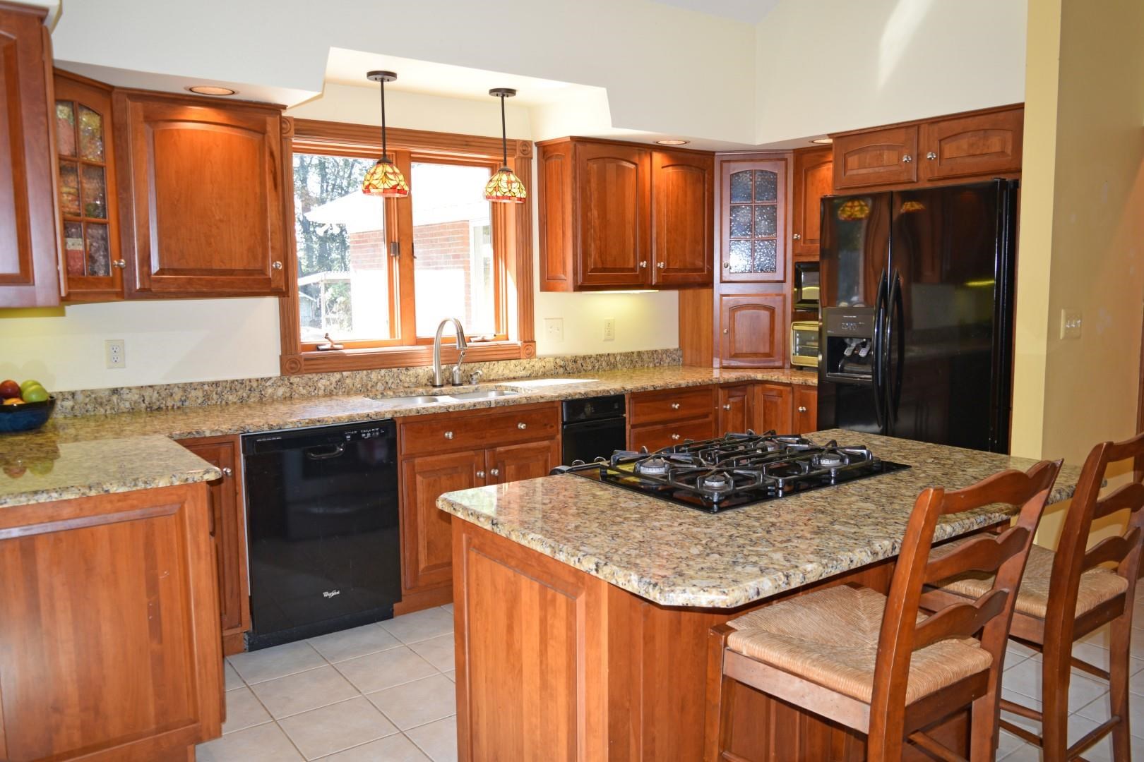 8215 Krystal Lane Mount Vernon, IN 47620 - Photo 6 of 36 Gallery Image 6