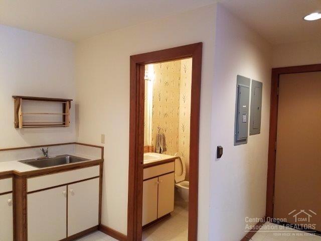 70635 Pinedrop Black Butte Ranch, OR 97759 - Photo 20 of 25 Additional Photo