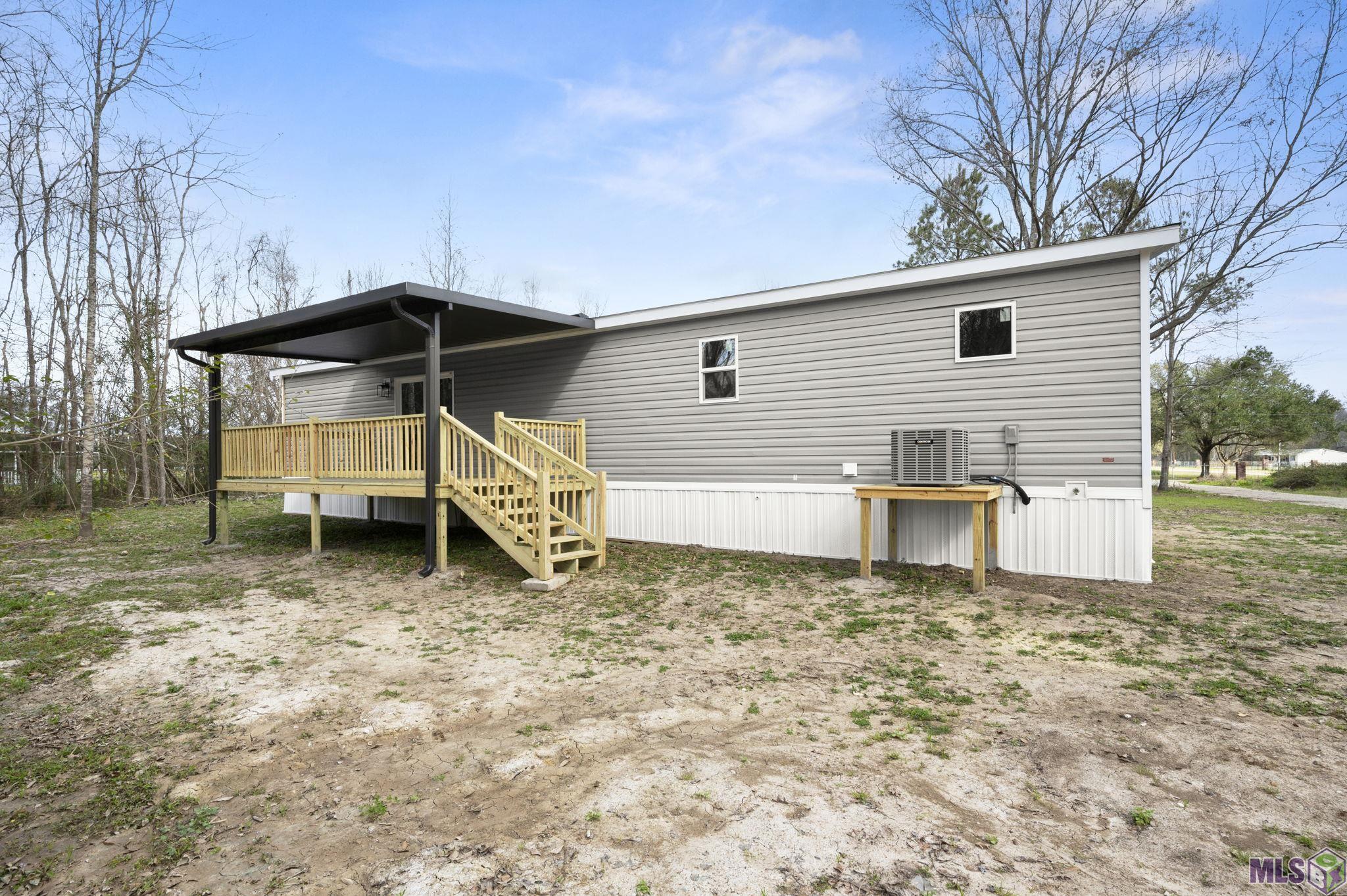 44089 Bill Richardson Road St. Amant, LA 70774 - Photo 2 of 21