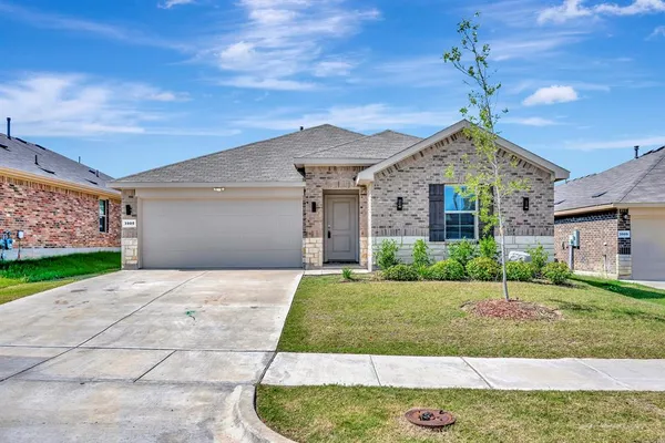 $339,900 | 3905 Northwater Trail, Denton, TX 76226