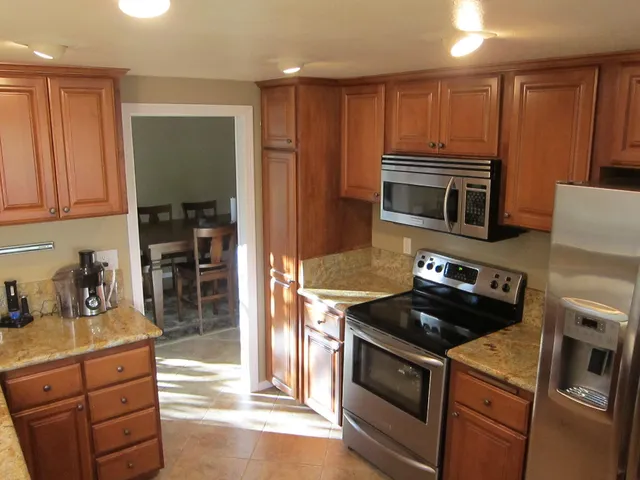 $6,500 | 40556 Clover Lane, Palm Desert, CA 92260