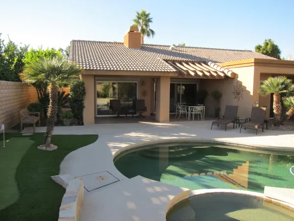 $4,200 | 40556 Clover Lane, Palm Desert, CA 92260