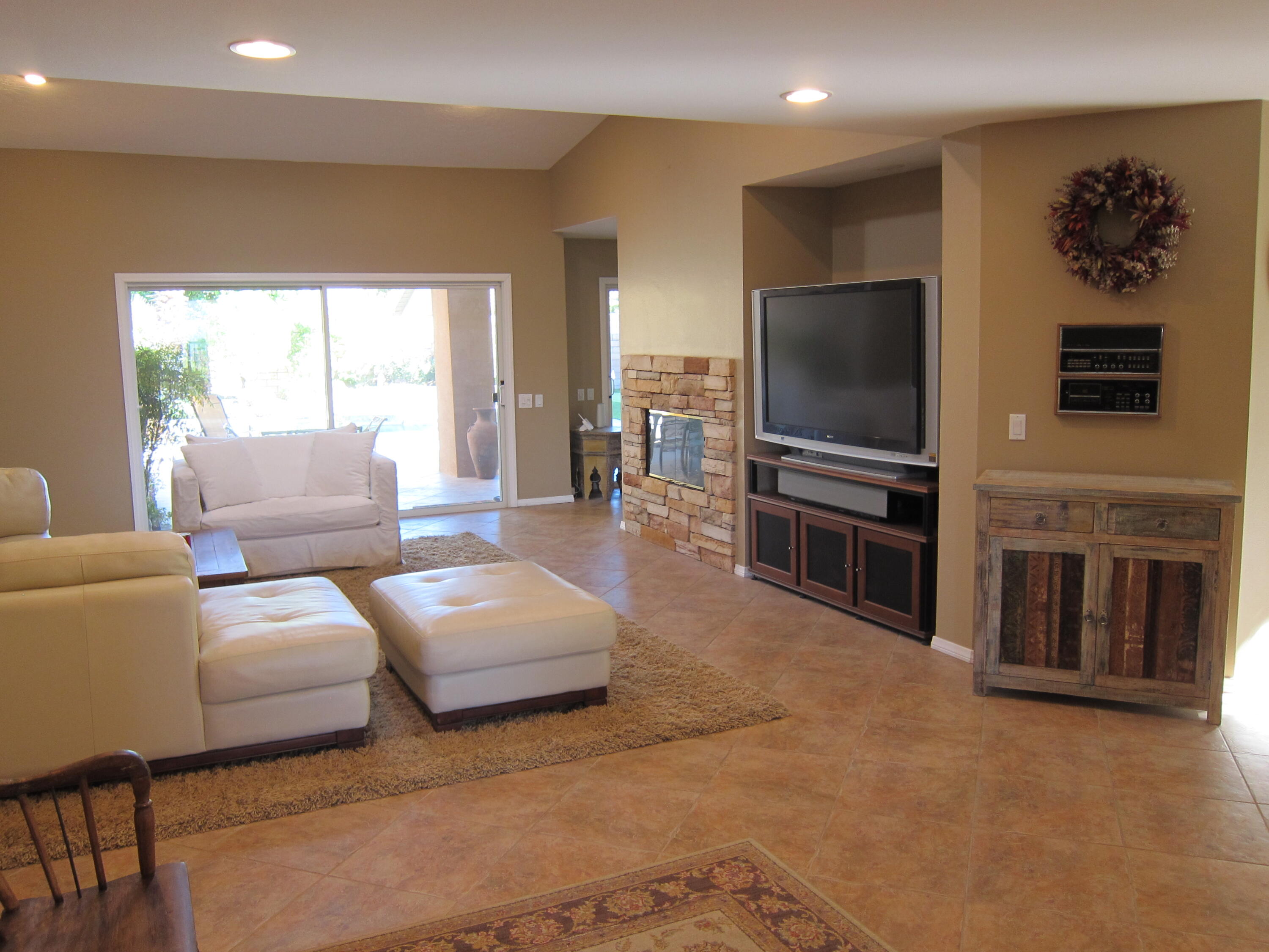 40556 Clover Lane Palm Desert, CA 92260 - Photo 6 of 40 IMG_4918