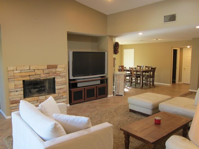 $6,500 | 40556 Clover Lane, Palm Desert, CA 92260