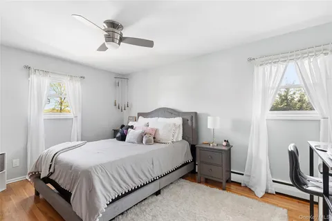 $999,999 | 41 Evelyn Drive, Bethpage, NY 11714