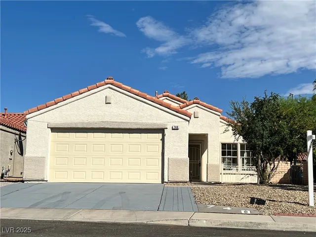 $395,000 | 740 Moonlight Mesa Drive, Henderson, NV 89011