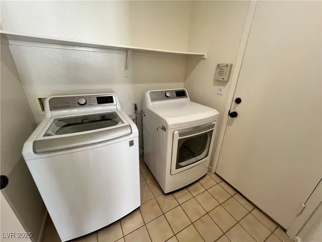 $395,000 | 740 Moonlight Mesa Drive, Henderson, NV 89011