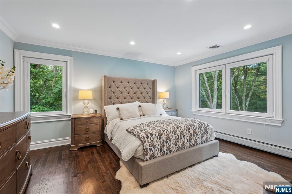 689 Colonial Road Franklin Lakes, NJ 07417 - Photo 24 of 42 Gallery Image 24