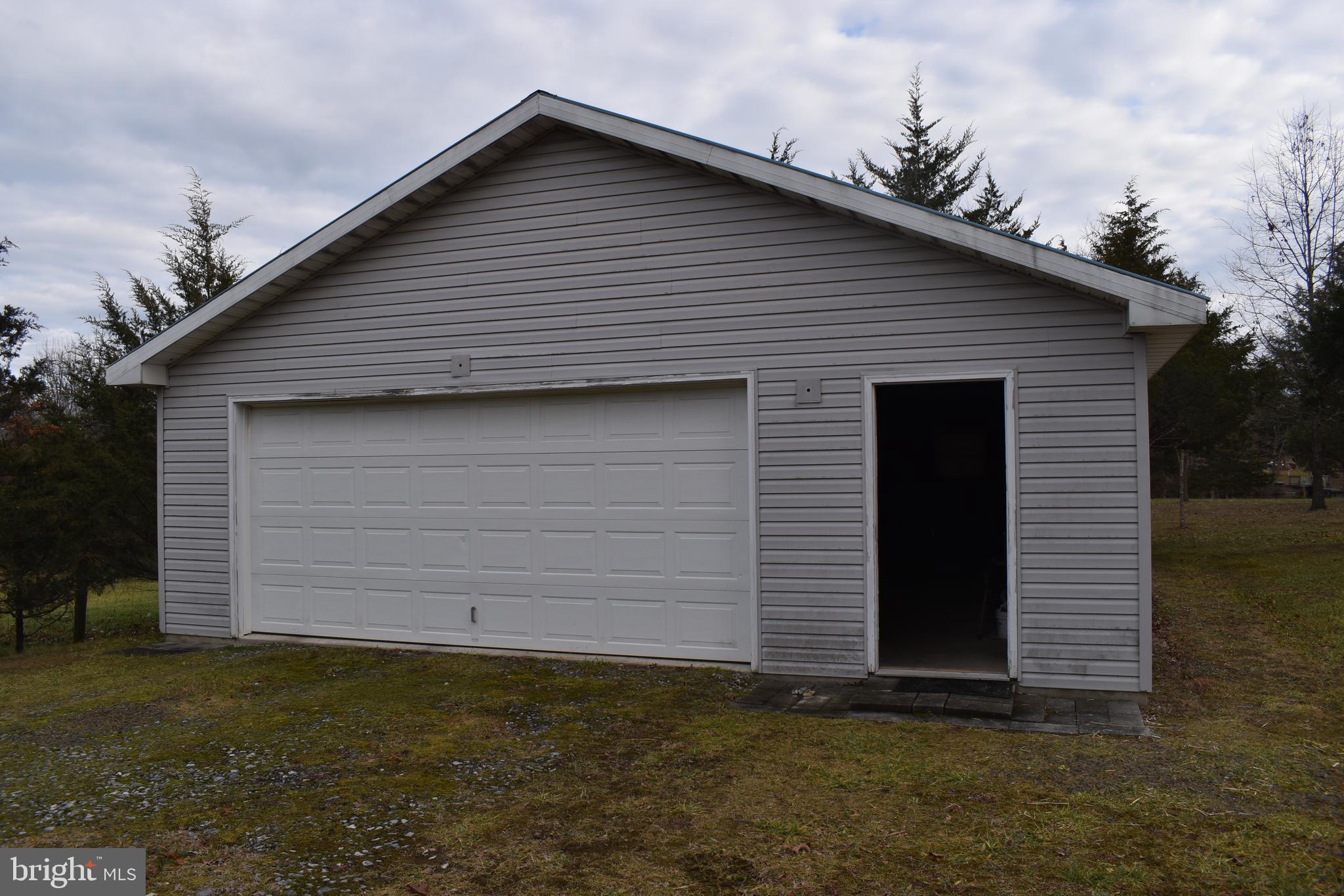 180 Lake Ridge Road Strasburg, VA 22657 - Photo 6 of 28