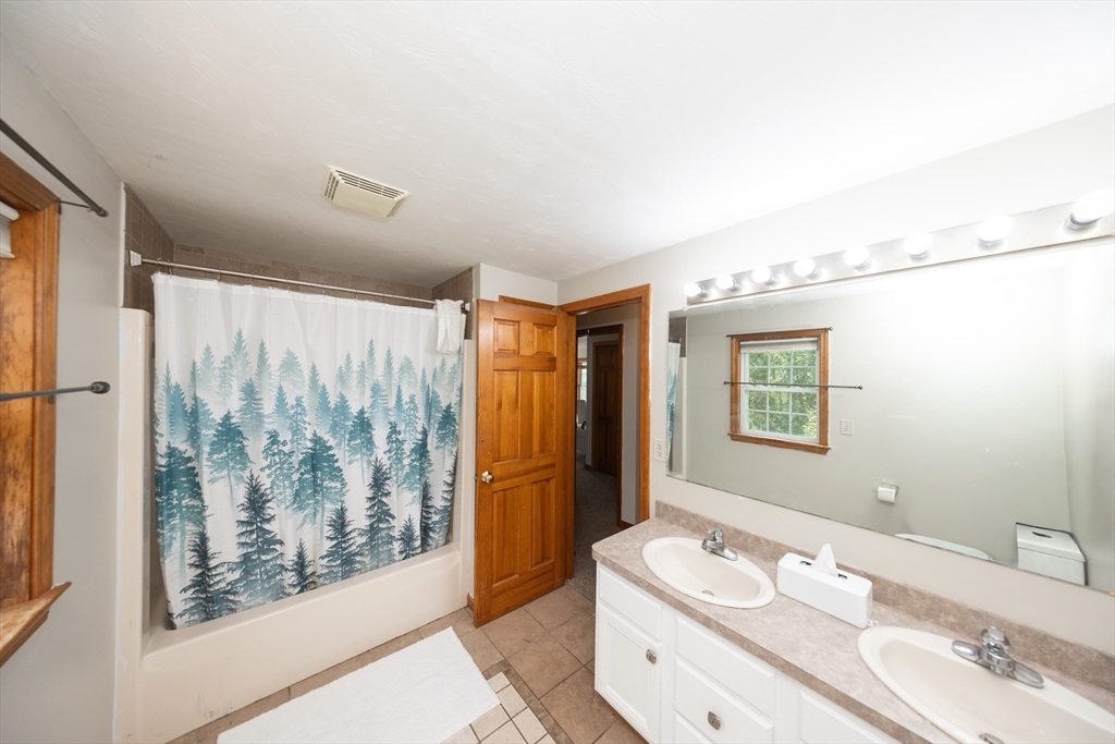 22 Haven Hill Road Rutland, MA 01543 - Photo 8 of 36