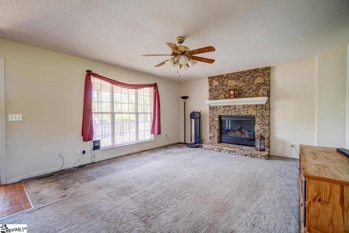 1540 North Pacolet Road Campobello, SC 29322 - Photo 8 of 34