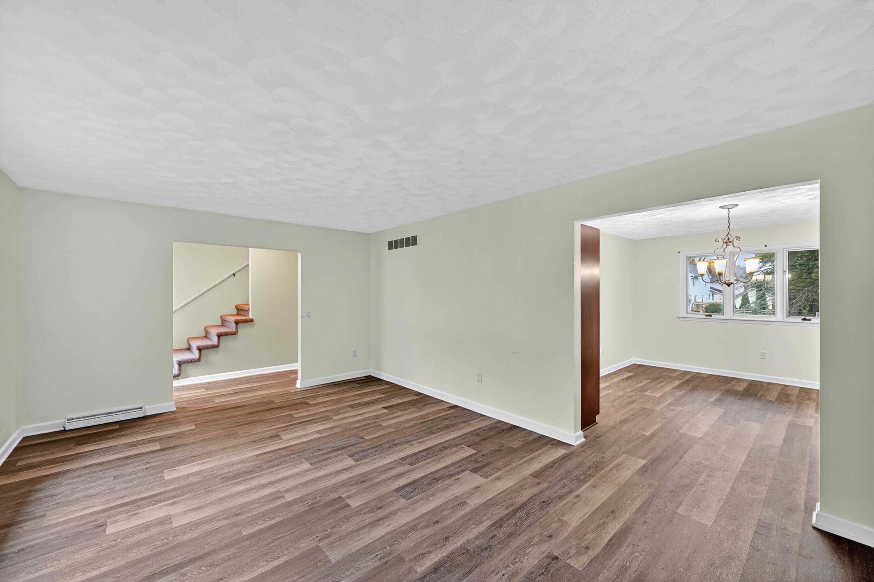 5456 Stoney Brook Road Kalamazoo, MI 49009 - Photo 15 of 43 23_5456_Stoney_Brook_Rd_Kalamazoo_MI_490