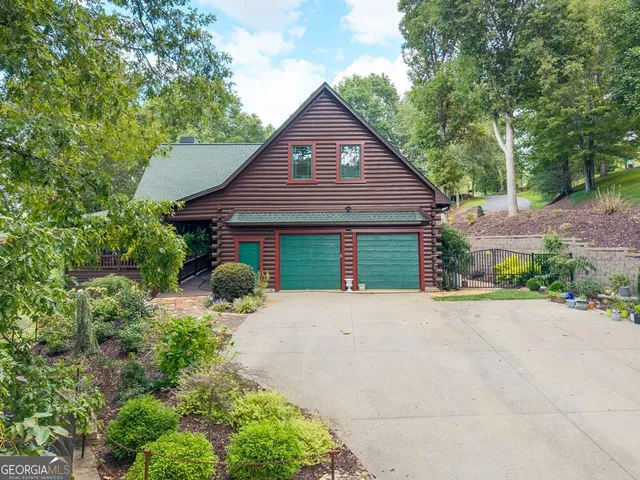 $1,175,000 | 3383 Indian Springs Drive, Hiawassee, GA 30546