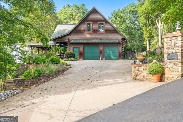 $1,175,000 | 3383 Indian Springs Drive, Hiawassee, GA 30546