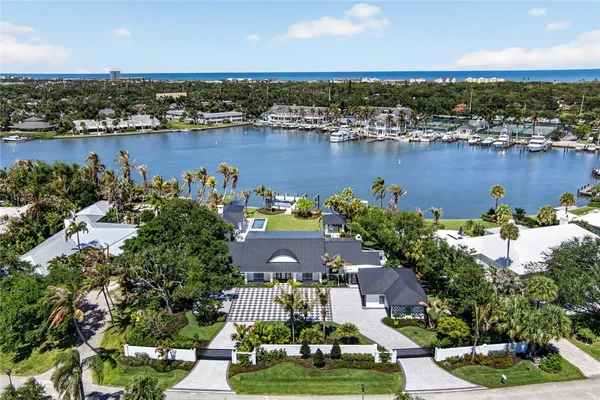 $14,000,000 | 519 Bay Drive, Vero Beach, FL 32963