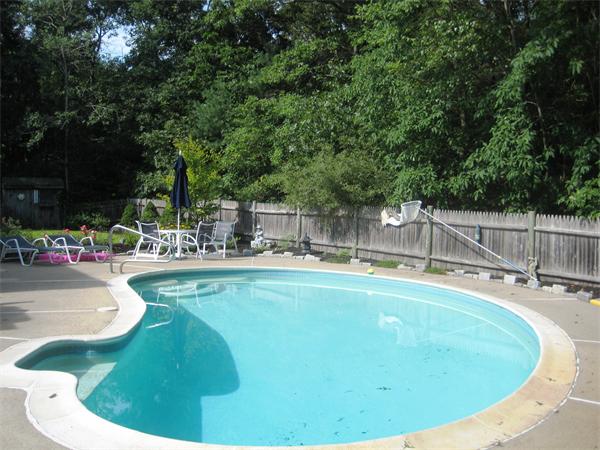 1825 Bay Road Sharon, MA 02067 - Photo 13 of 20
