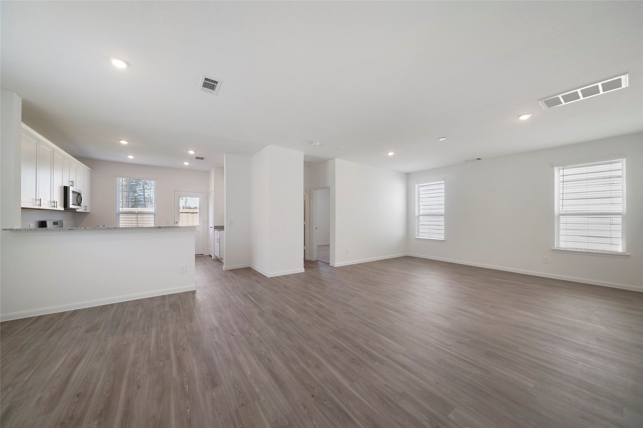 5703 Finely Run St Spring Spring, TX 77373 - Photo 3 of 25