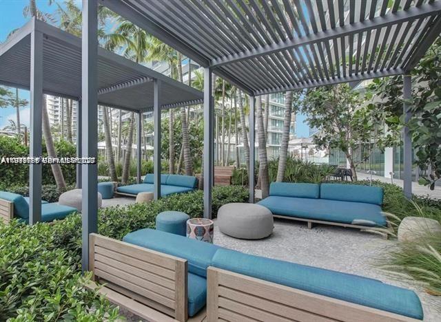 480 Northeast 31st Street, Unit 902 Miami, FL 33137 - Photo 28 of 33 a view of outdoor space yard and patio