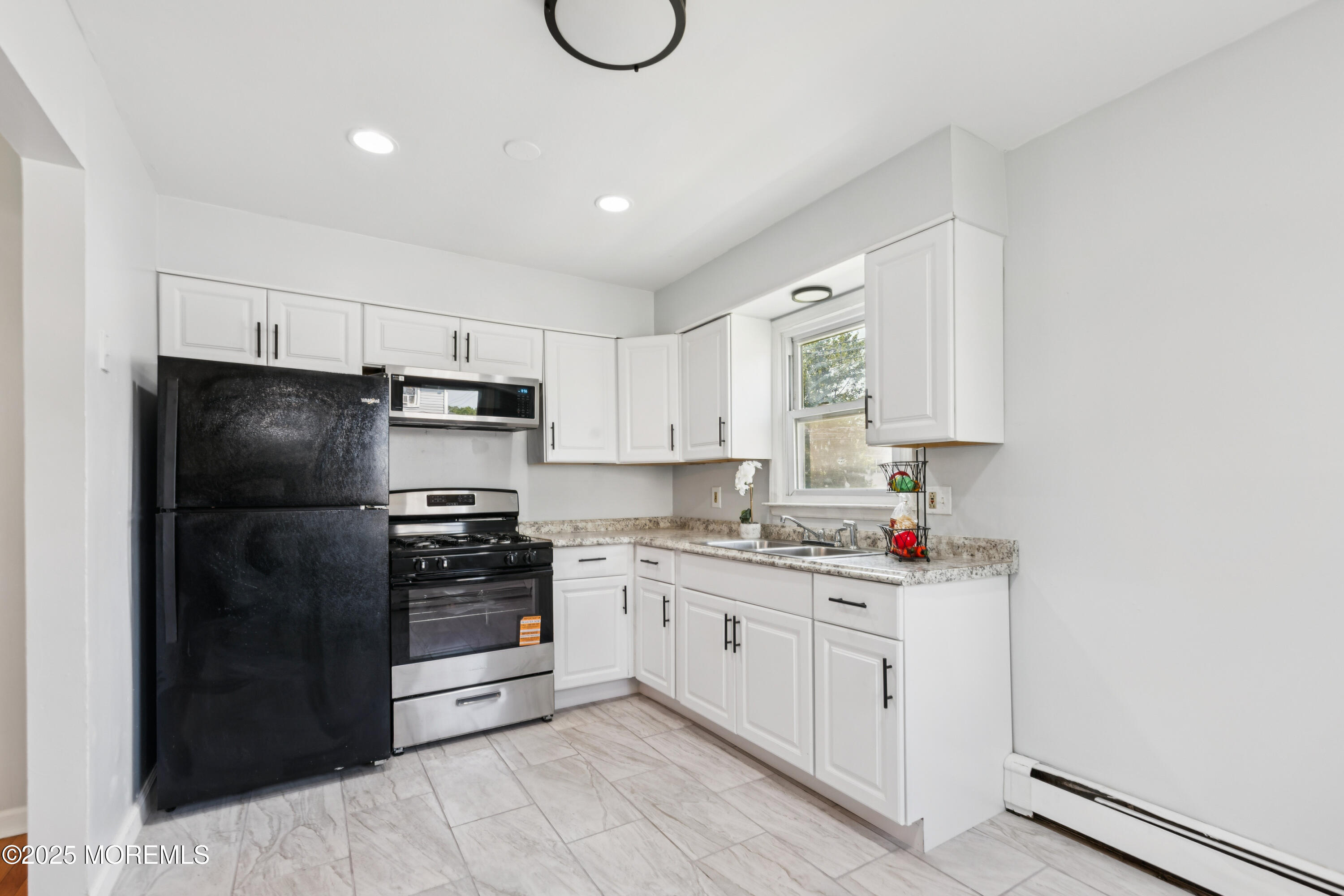 152 Division Street Neptune Township, NJ 07753 - Photo 12 of 34 Eat-In Kitchen