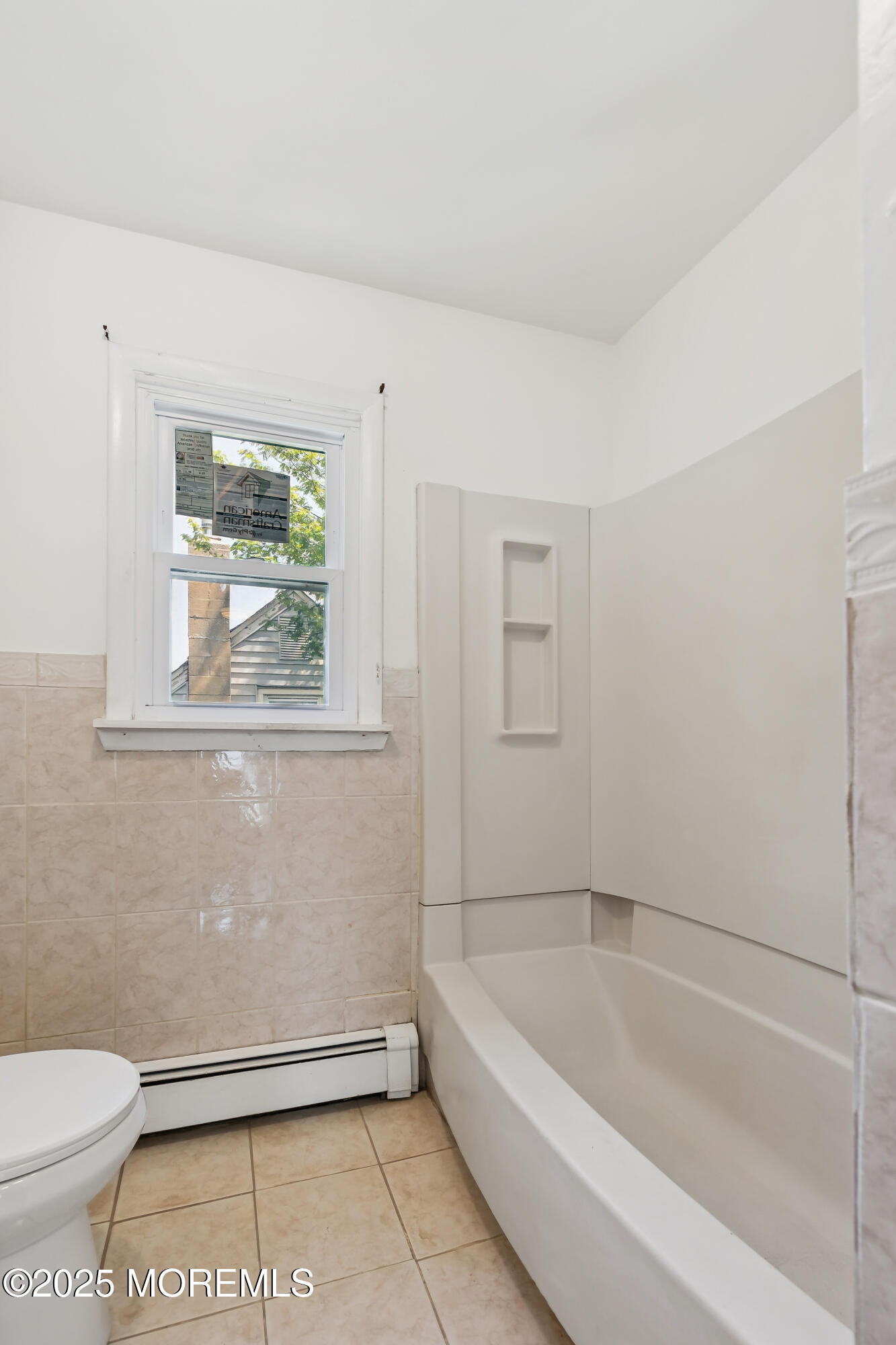 152 Division Street Neptune Township, NJ 07753 - Photo 28 of 34 Full Upstairs Bathroom