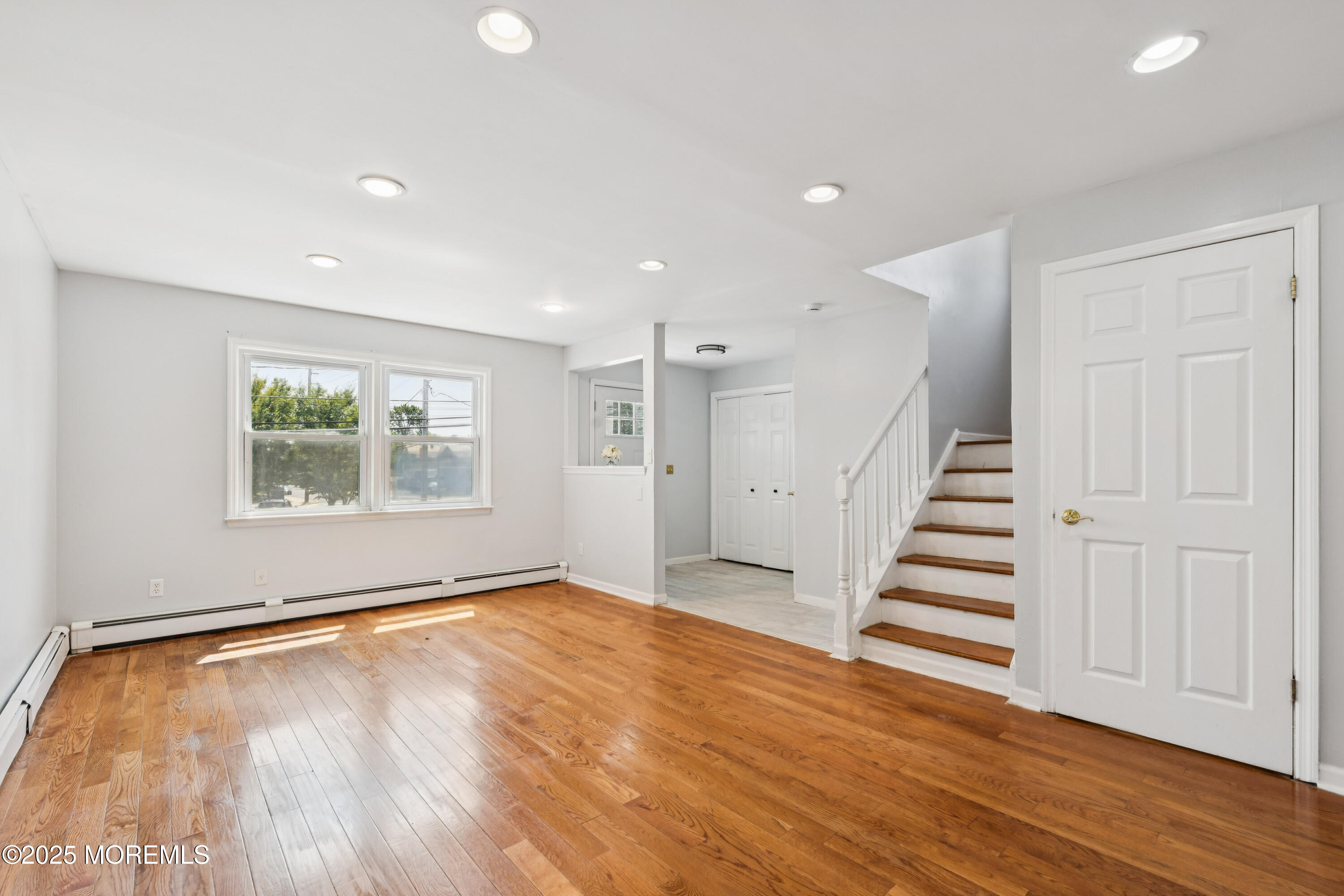 152 Division Street Neptune Township, NJ 07753 - Photo 5 of 34 Living Room