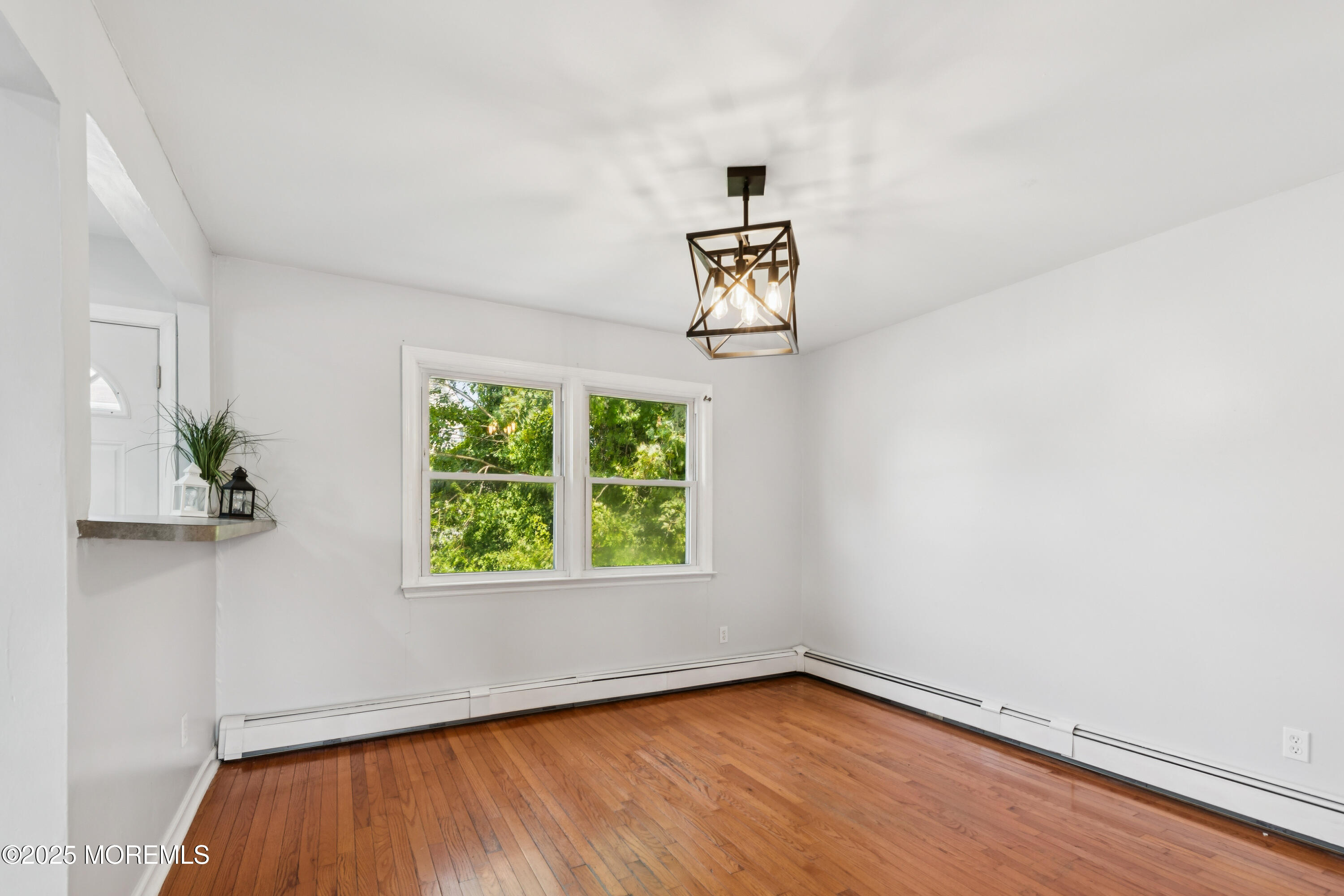 152 Division Street Neptune Township, NJ 07753 - Photo 9 of 34 Dining Room