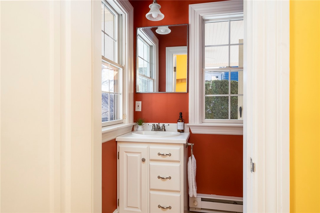 41 Stadium Road Providence, RI 02906 - Photo 23 of 42
