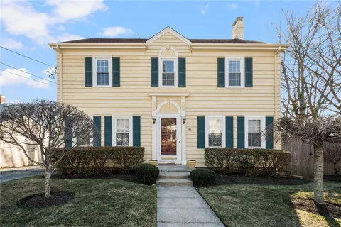 $999,000 | 41 Stadium Road, Providence, RI 02906
