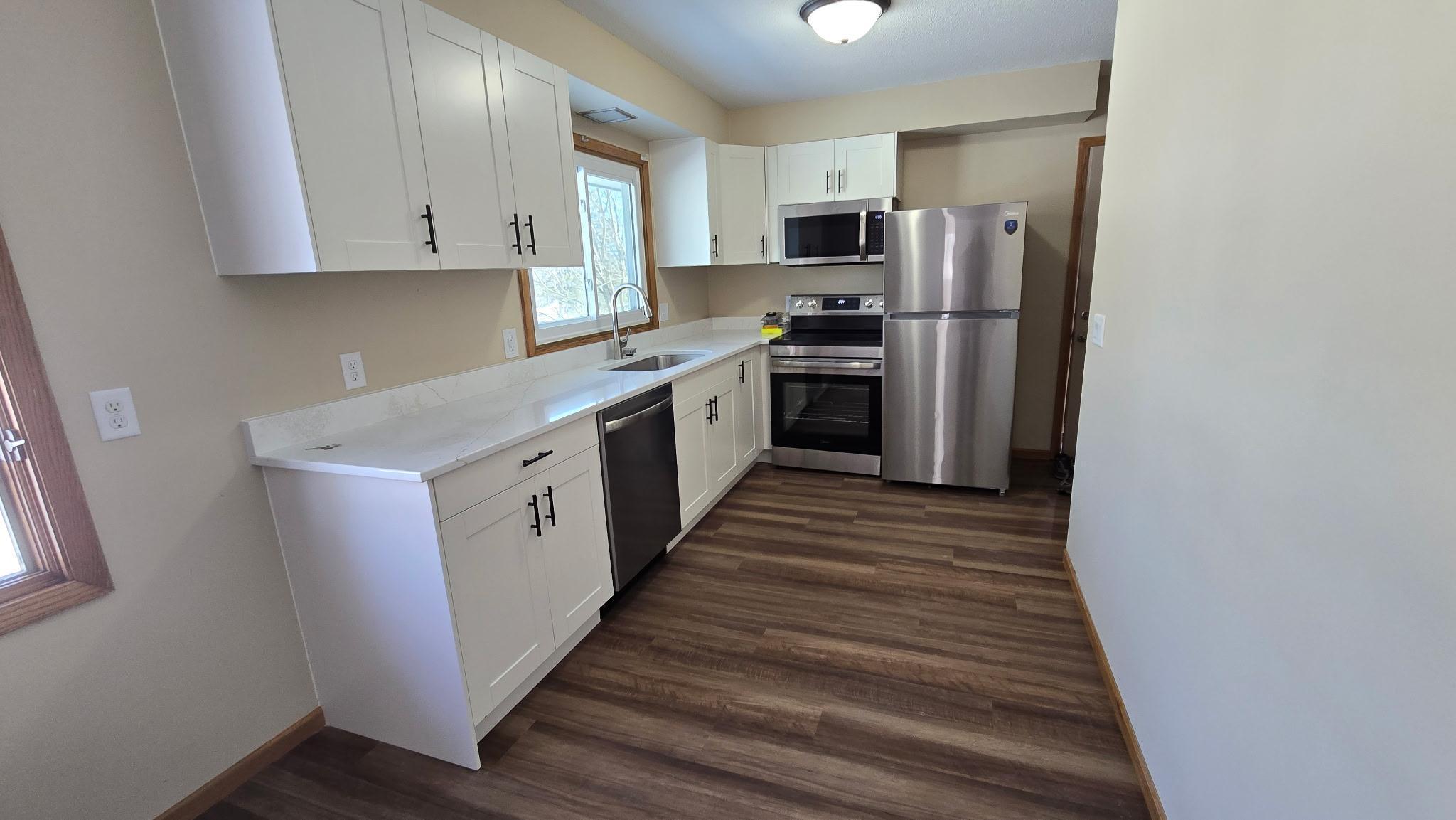 321 Buffalo Street Delano, MN 55328 - Photo 2 of 5