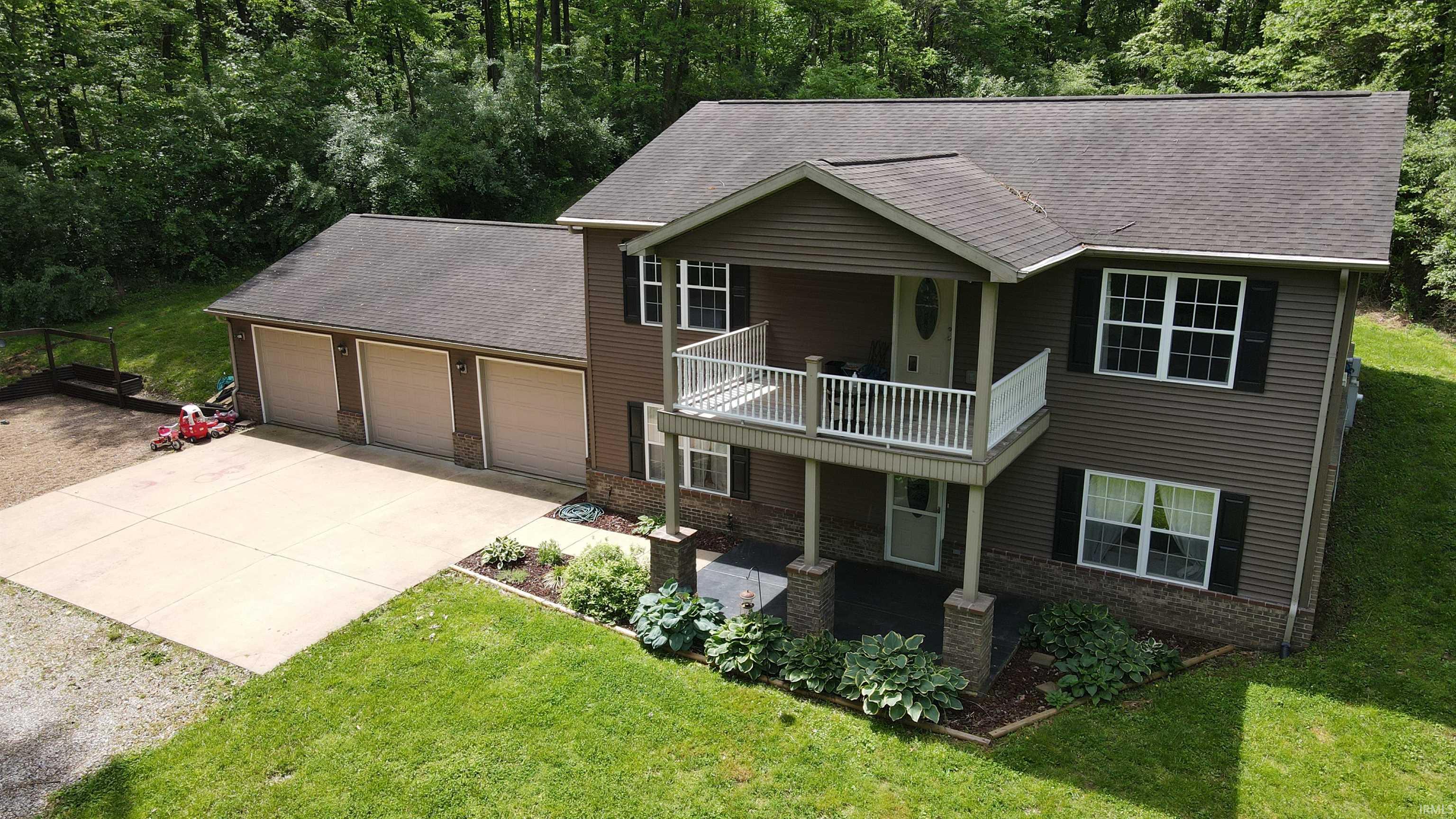 2133 West Eble Road Boonville, IN 47601 - Photo 1 of 20 Gallery Image 1