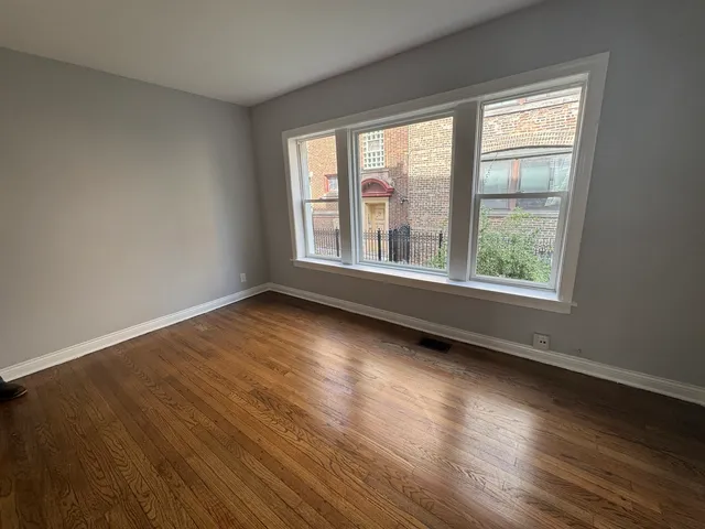 $485,000 | 7847 South Bennett Avenue, Chicago, IL 60649