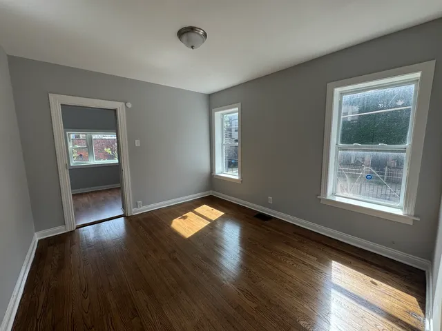 $485,000 | 7847 South Bennett Avenue, Chicago, IL 60649