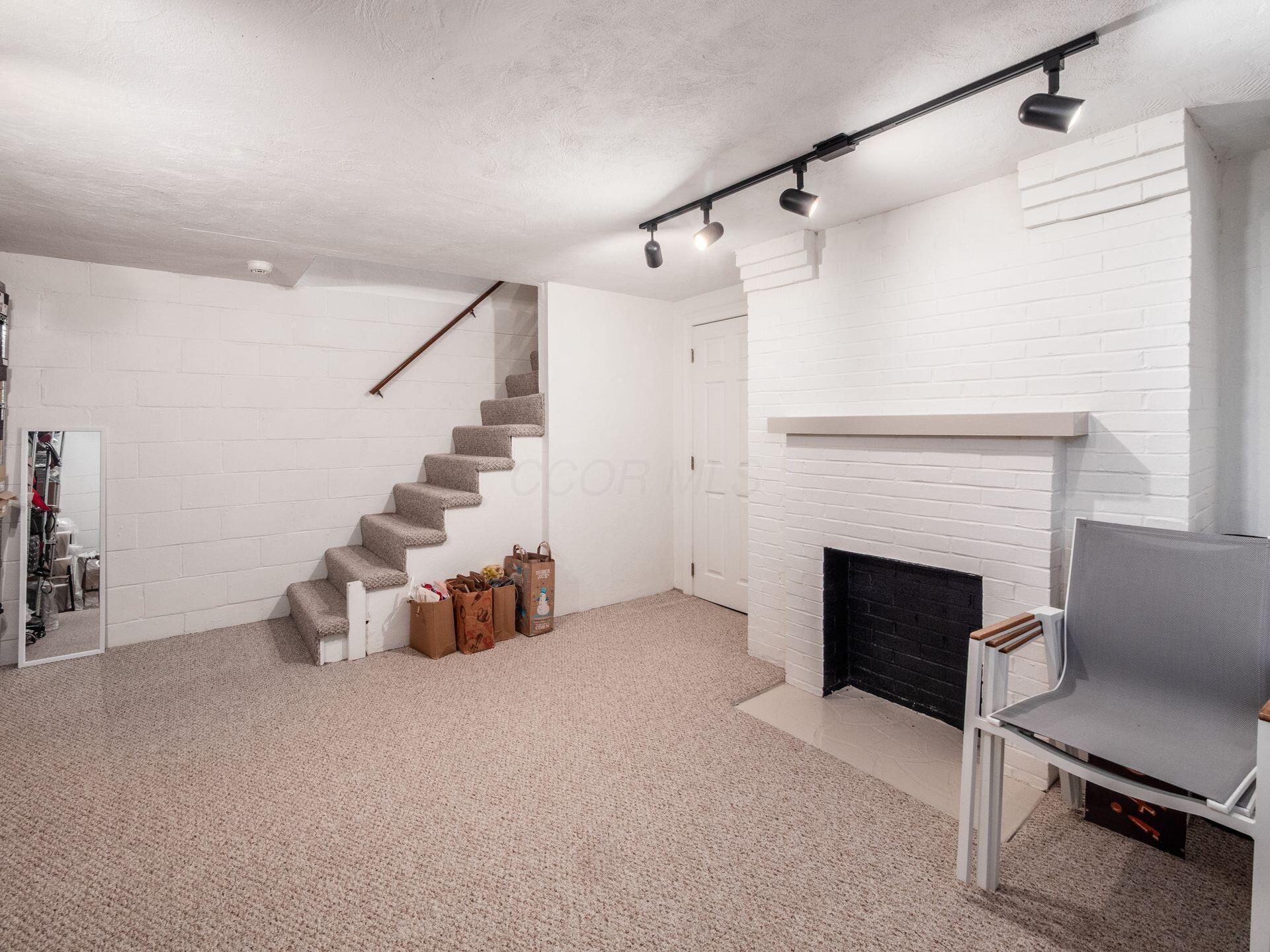 2240 Coventry Road Upper Arlington, OH 43221 - Photo 24 of 29 023_er Arlington OH 43221 USA