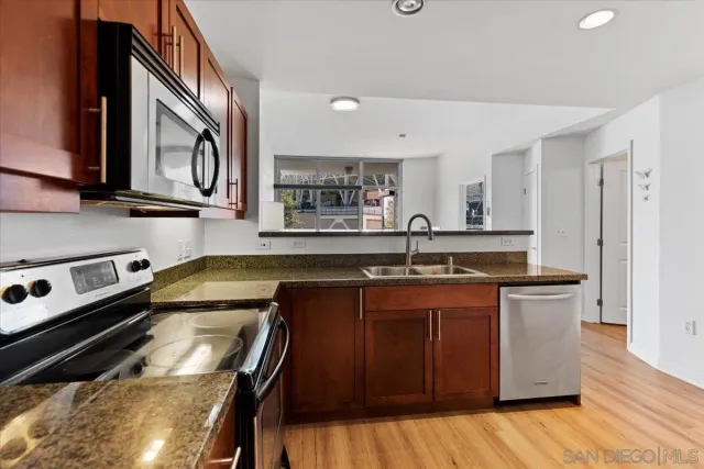 $499,000 | 253 Tenth Avenue, Unit 524, San Diego, CA 92101