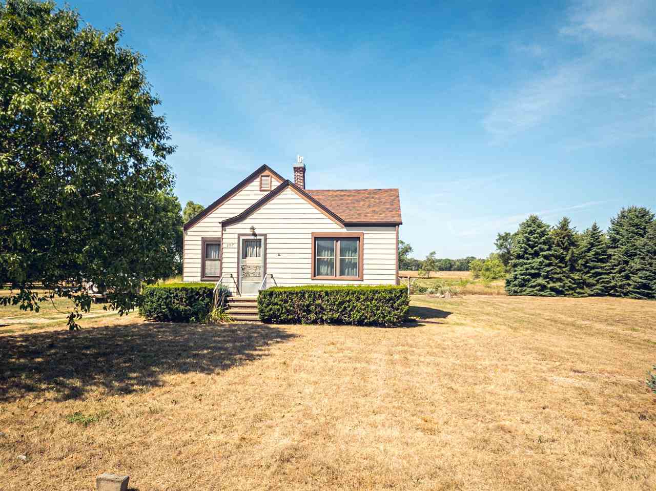 207 North Victory Road Norfolk, NE 68701 - Photo 1 of 1 Gallery Image 1