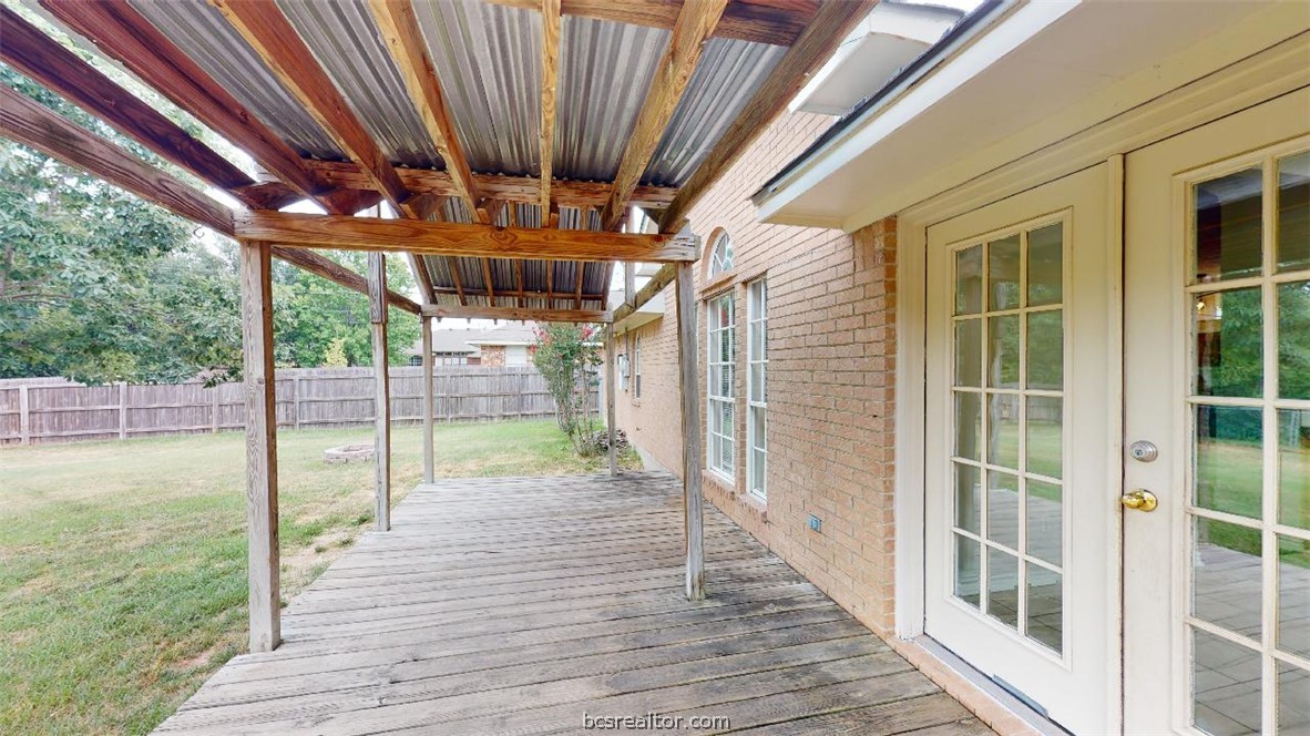 2404 Colgate Circle College Station, TX 77840 - Photo 33 of 37