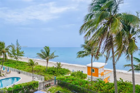 $699,000 | 1950 South Ocean Drive, Unit 3P, Hallandale Beach, FL 33009