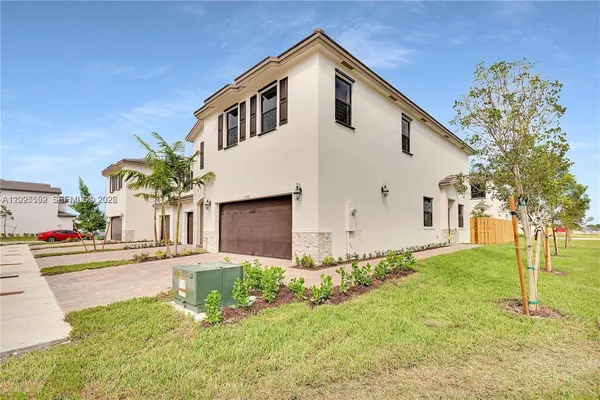 $2,950 | 13033 Southwest 233rd Terrace, Miami, FL 33170