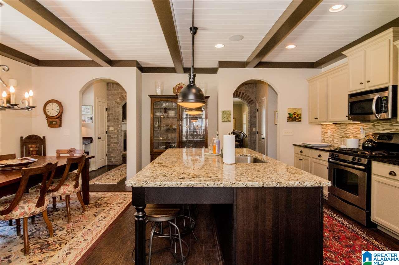 1465 Oxford Manor Circle Birmingham, AL 35242 - Photo 11 of 37